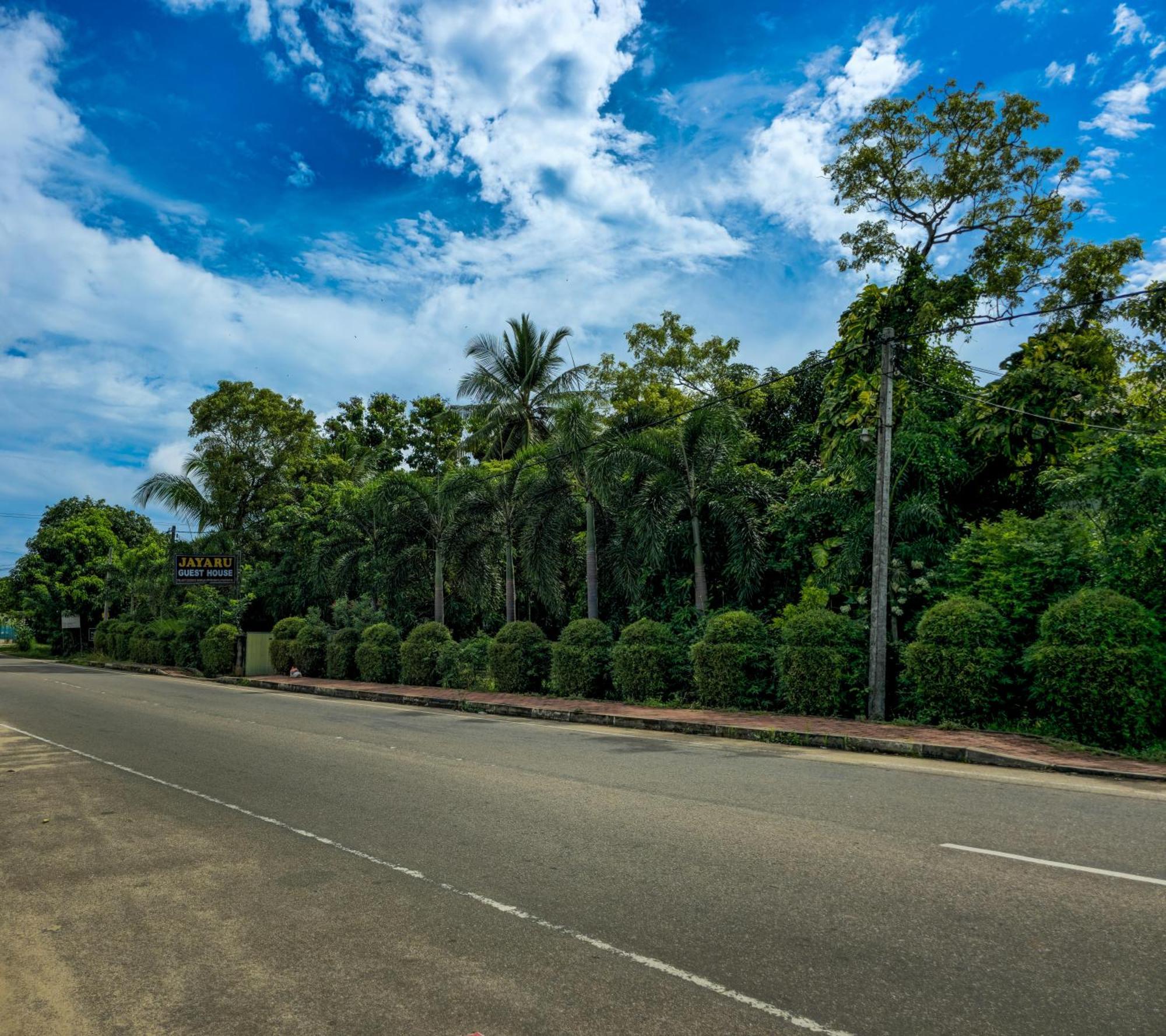 Jayaru Guest House Polonnaruwa Exterior photo