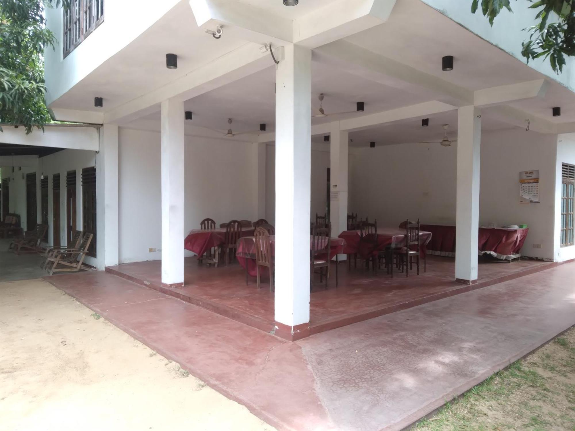 Jayaru Guest House Polonnaruwa Exterior photo